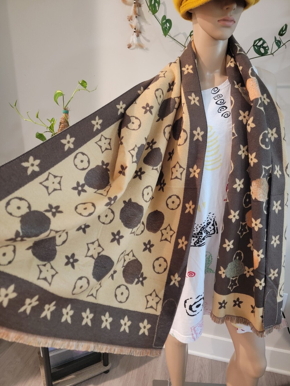 Stylish Brown & Cream Patterned Scarf Wrap Poncho Cape